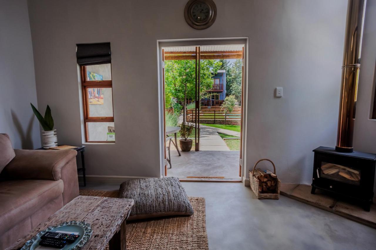 อะฮิลท็อปคันทรี รีทรีต Villa สเวลเลนดาม ภายนอก รูปภาพ